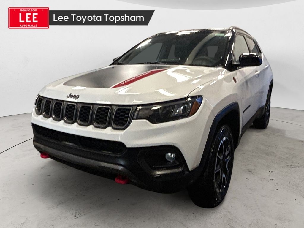 Used 2025 Jeep Compass Trailhawk SUV