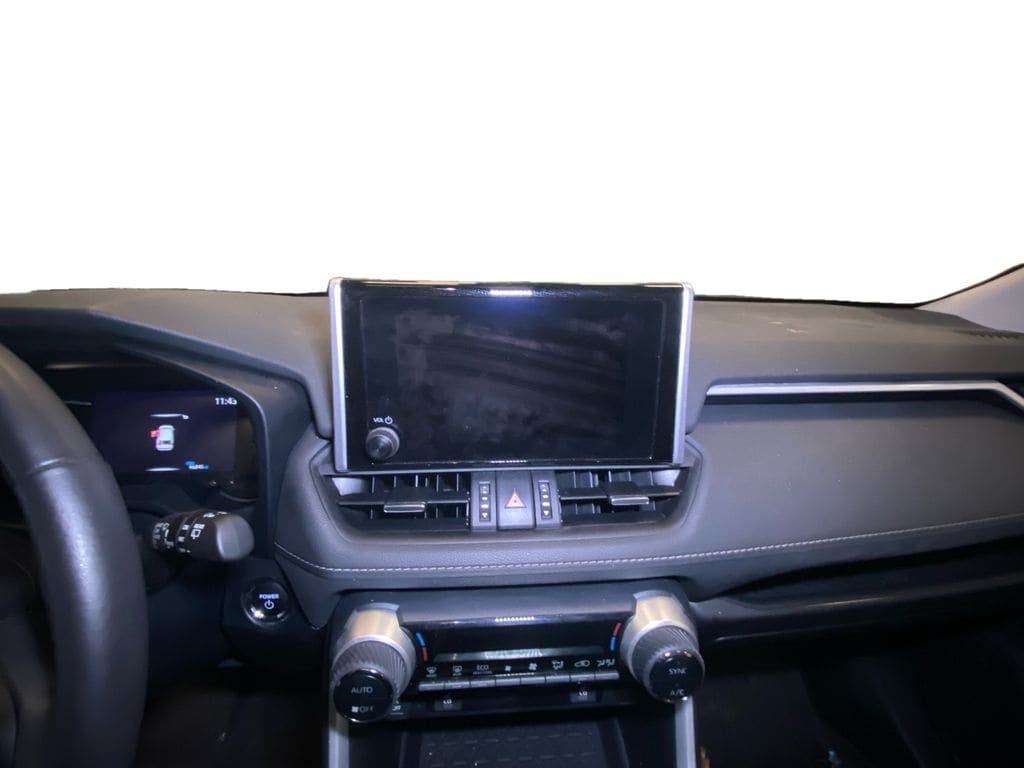 2024 Toyota RAV4 Hybrid XLE Premium photo 5