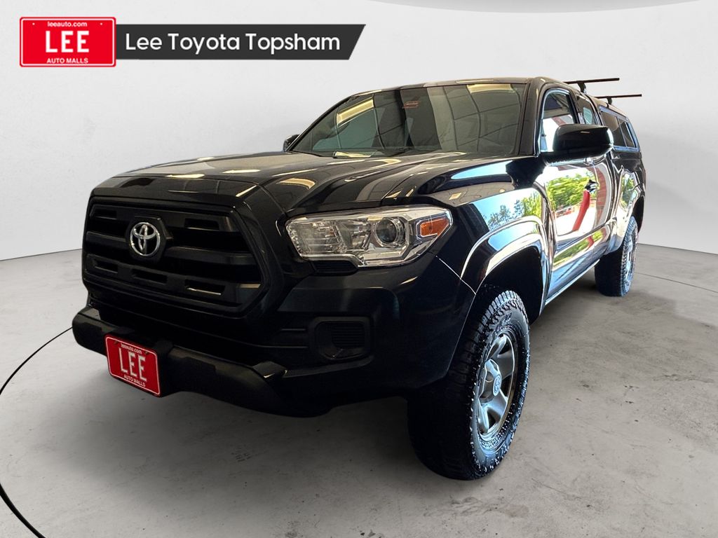 2017 Toyota Tacoma SR Access Cab 4x4 4-Cyl Auto Std Bed's photo