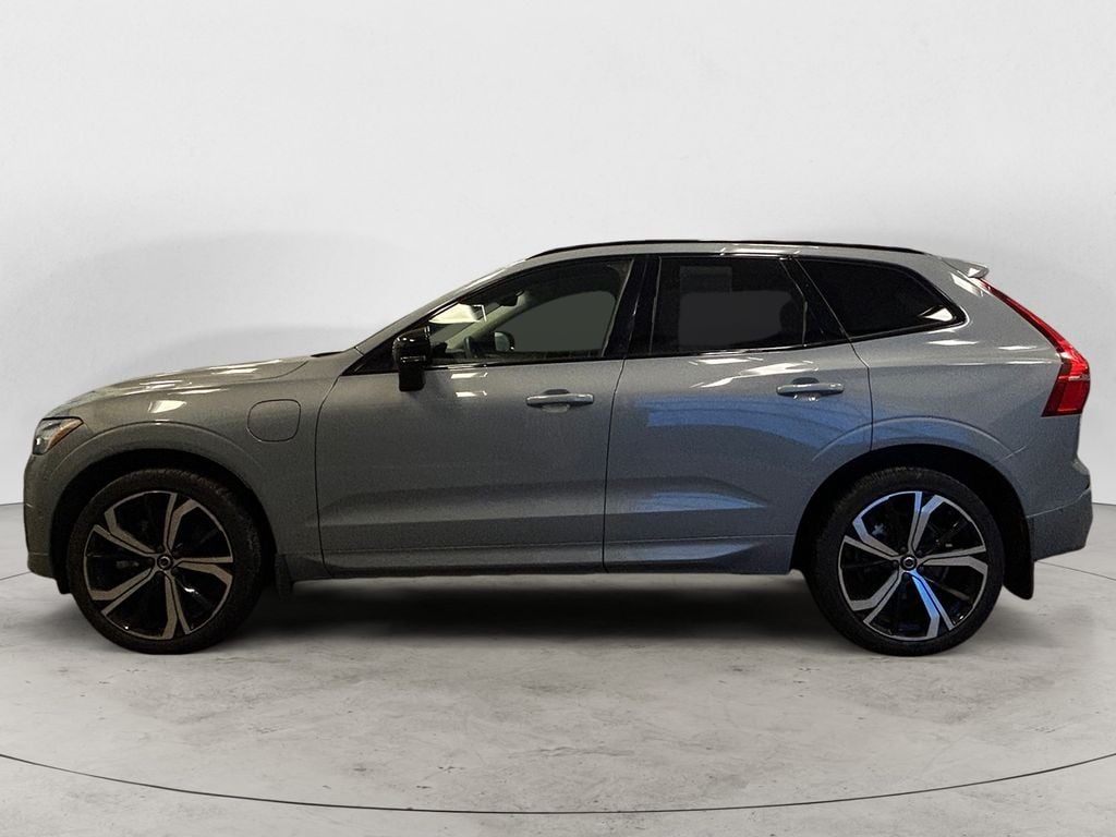 Used 2024 Volvo XC60 plug-in hybrid T8 Ultimate Dark SUV