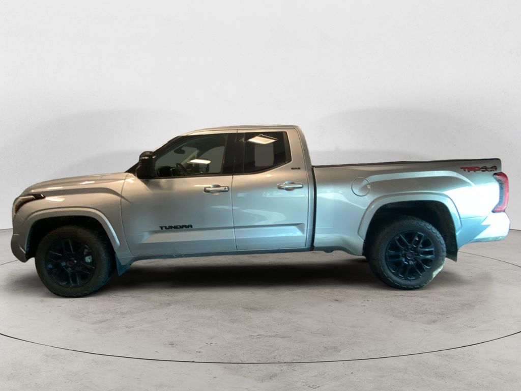 2023 Toyota Tundra SR5 photo 2