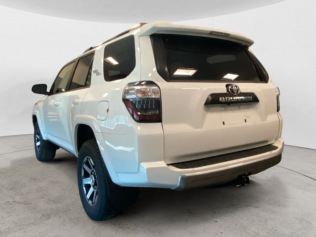 2024 Toyota 4Runner TRD photo 3