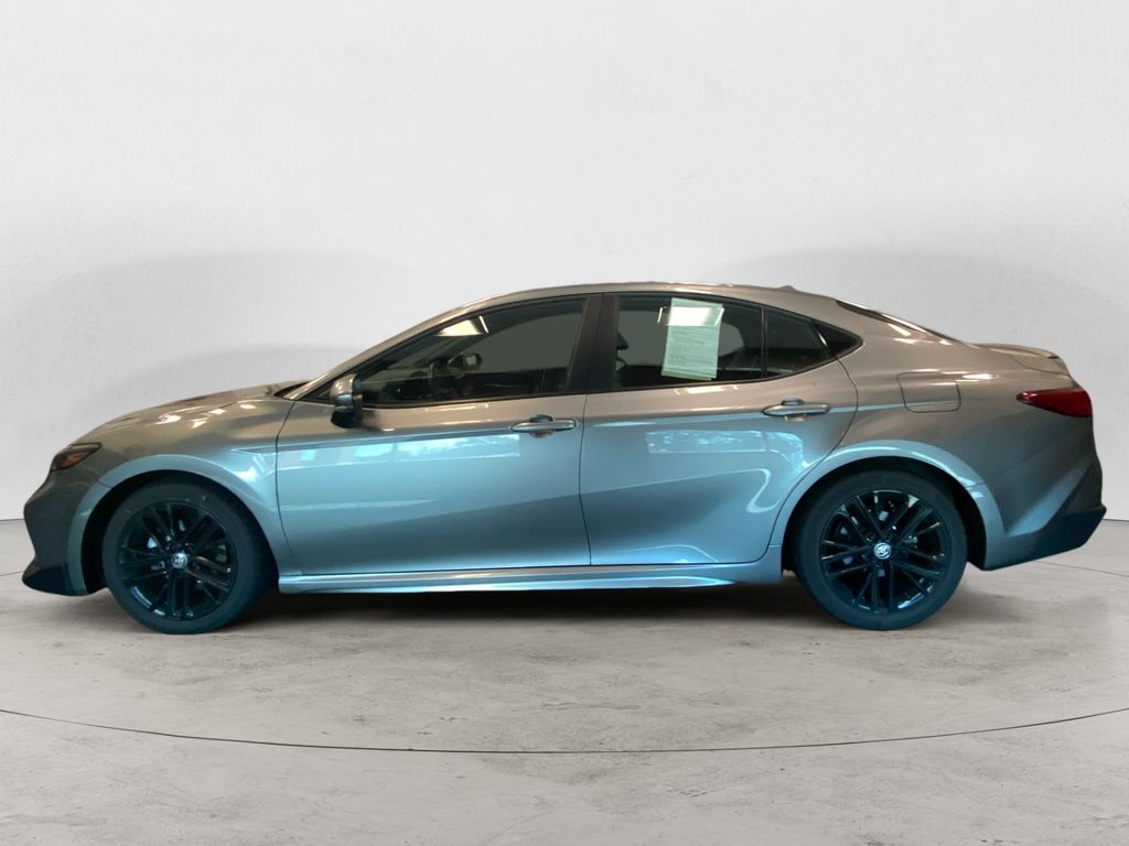 2025 Toyota Camry SE photo 2