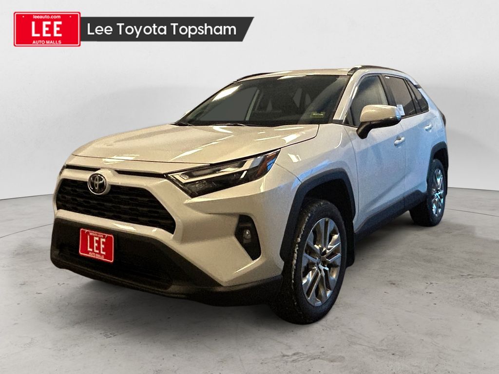 2025 Toyota RAV4 XLE Premium's photo