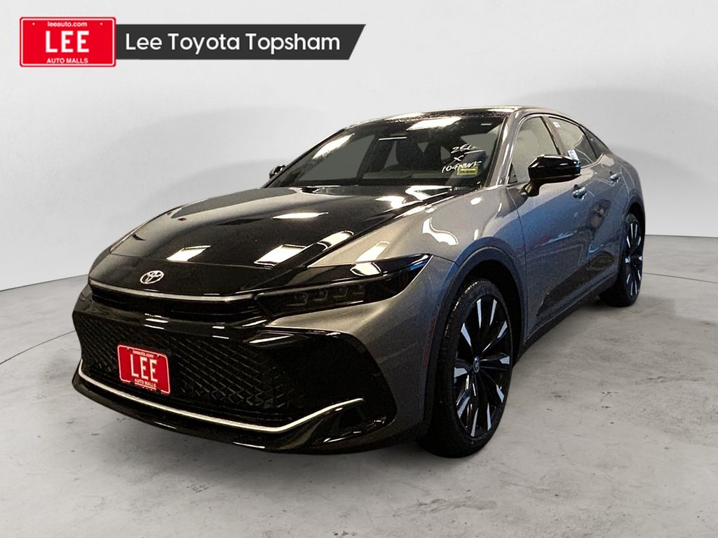 2026 Toyota Crown Platinum's photo