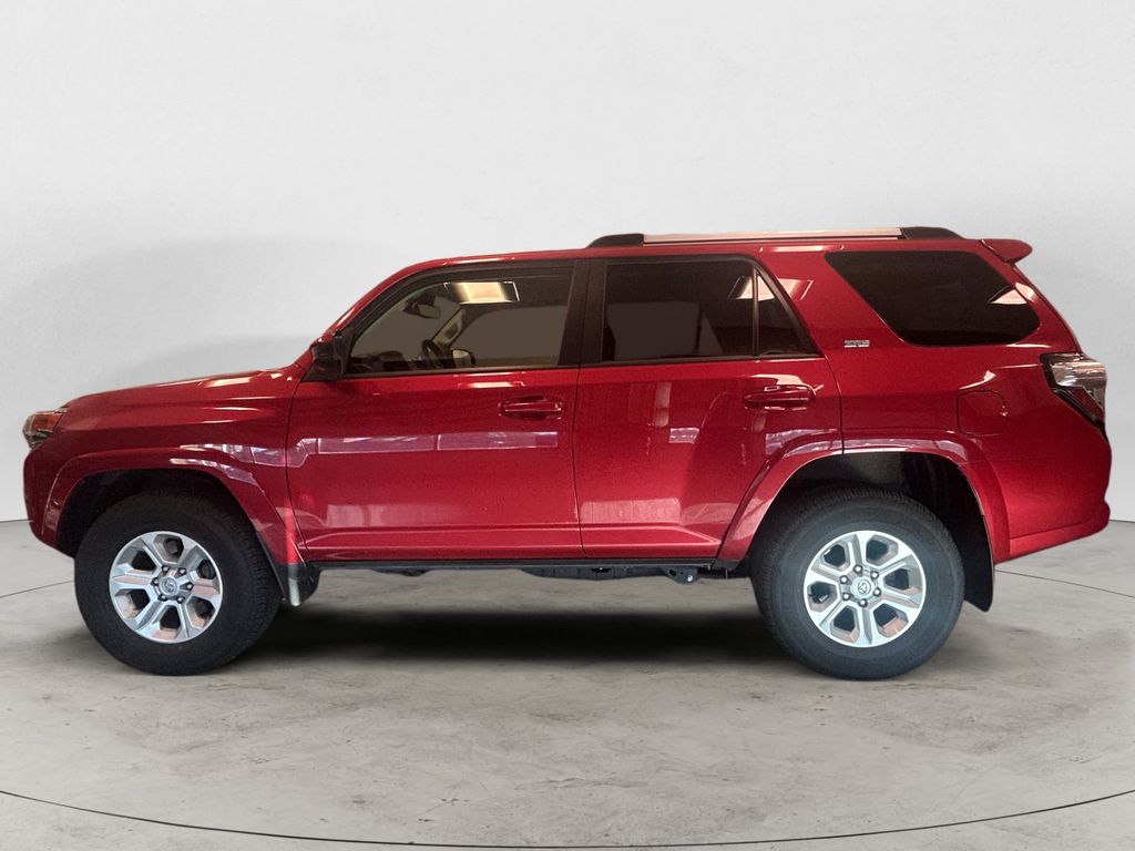 2024 Toyota 4Runner SR5 photo 2