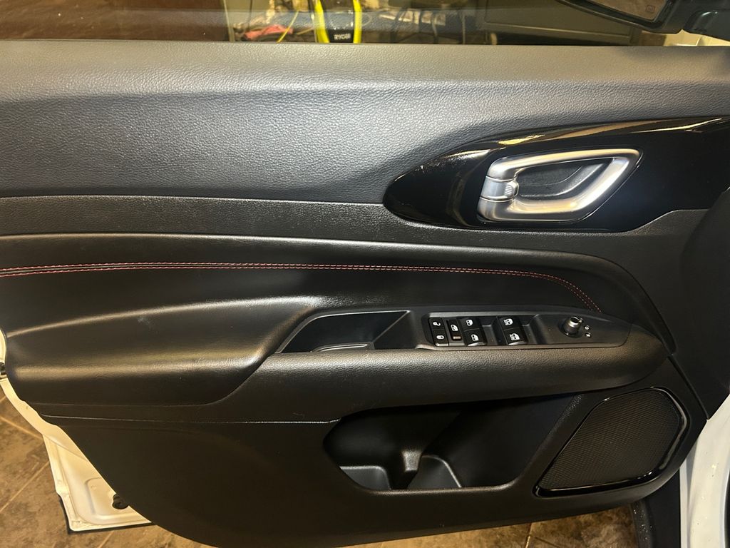 2025 Jeep Compass Trailhawk - Photo 20
