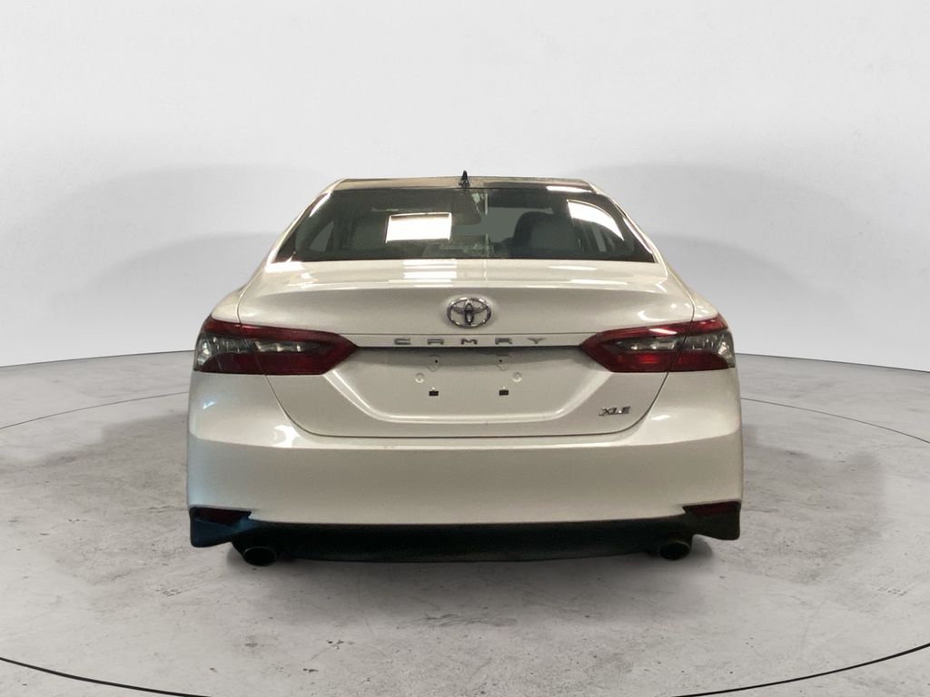 2023 Toyota Camry XLE V6 photo 4