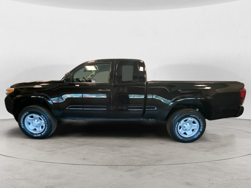 Used 2022 Toyota Tacoma SR with VIN 3TYSX5EN7NT015223 for sale in Topsham, ME