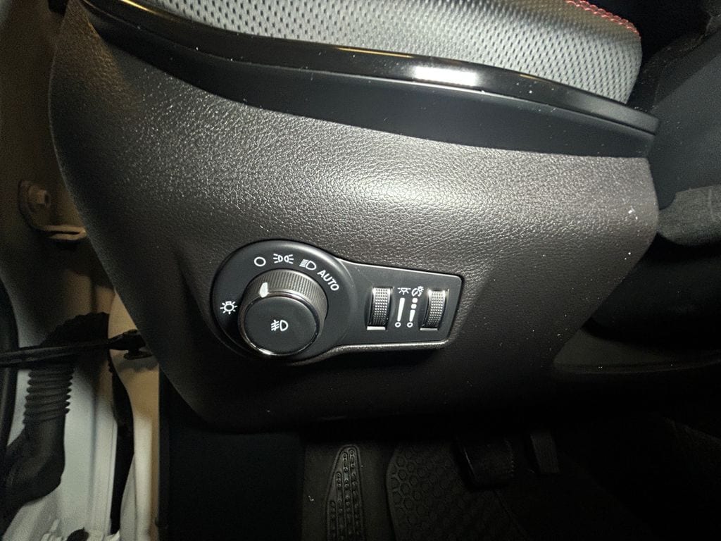 2025 Jeep Compass Trailhawk - Photo 23