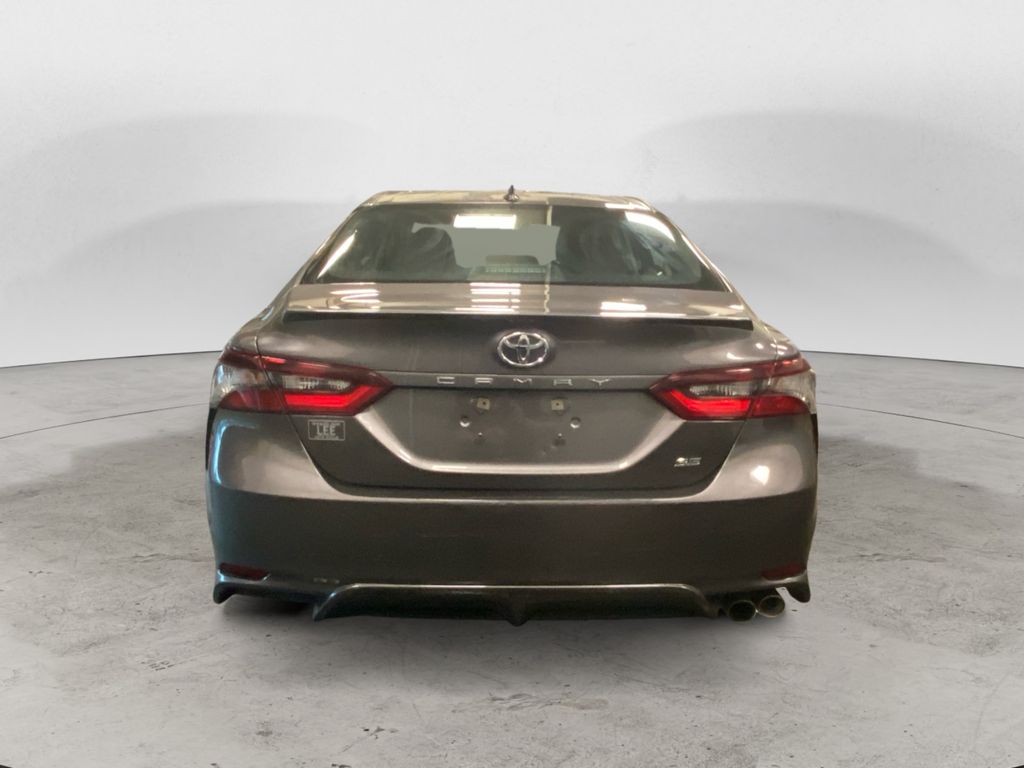 2023 Toyota Camry SE photo 4
