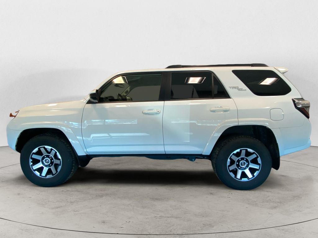 2024 Toyota 4Runner TRD photo 2