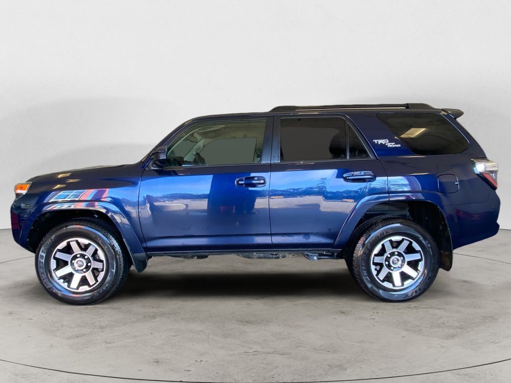 2024 Toyota 4Runner TRD photo 2