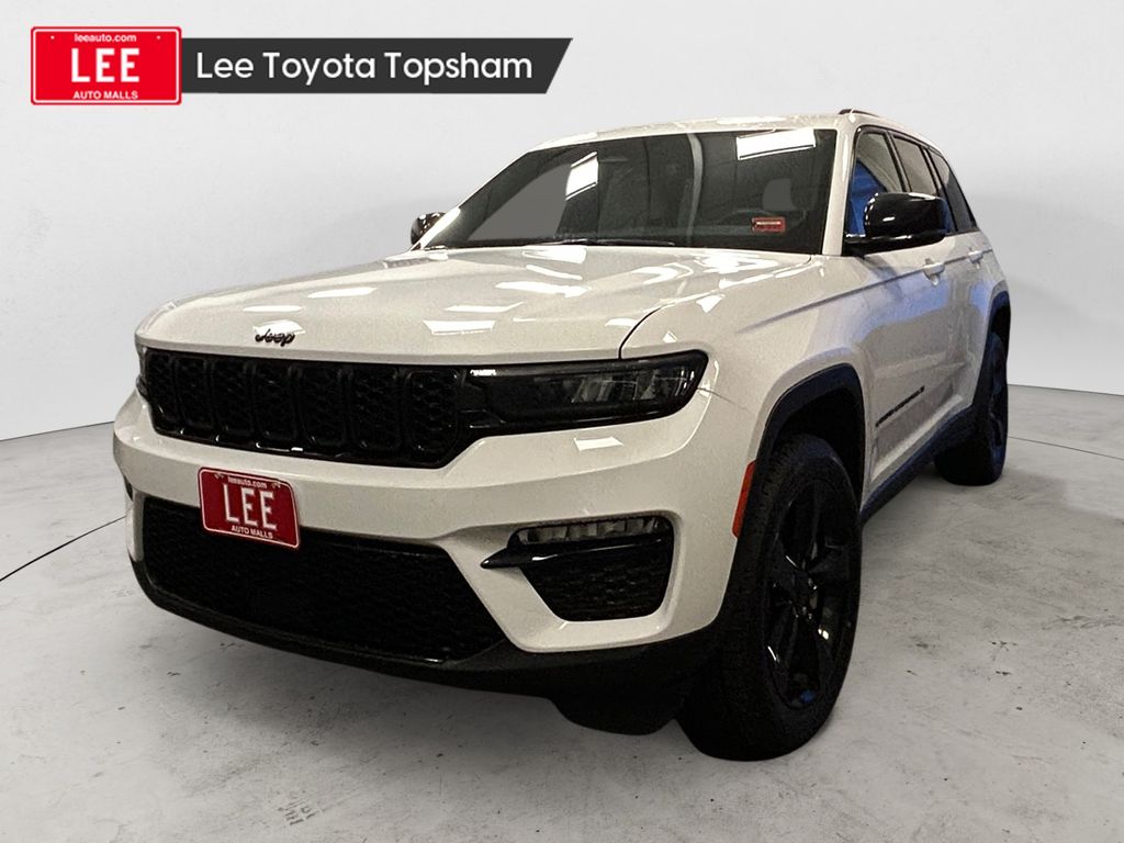 2023 Jeep Grand Cherokee SUV 