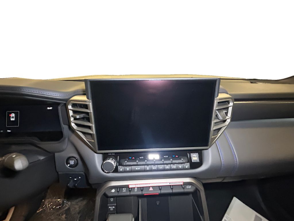 2026 Toyota Tundra Platinum - Photo 8