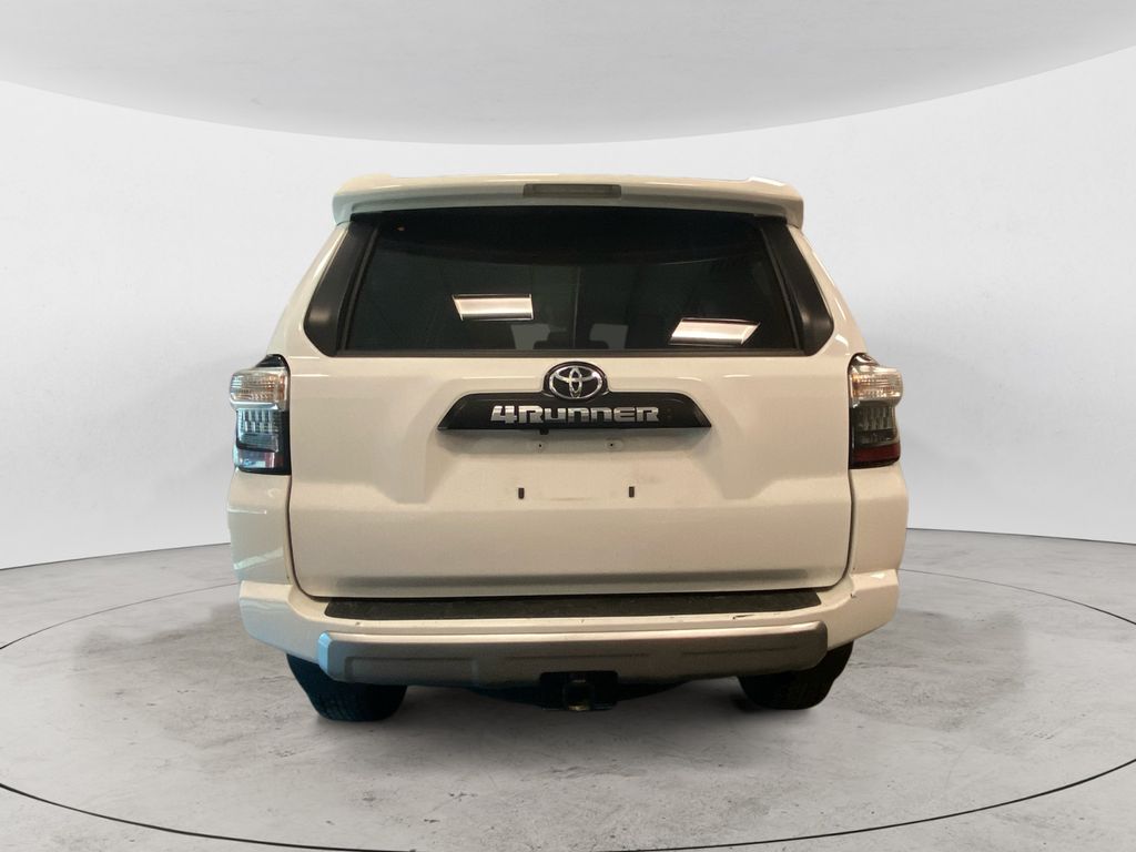 2024 Toyota 4Runner TRD photo 4