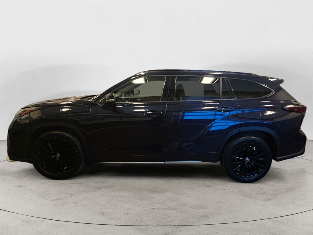 Used 2025 Toyota Highlander XSE SUV