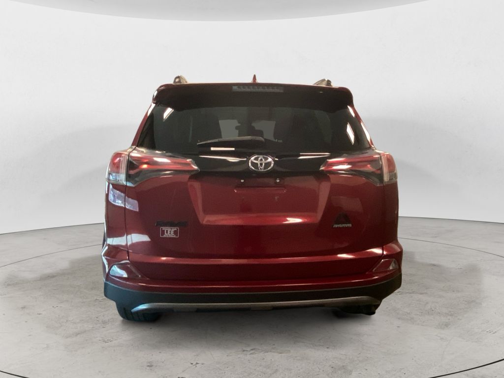 2018 Toyota RAV4 Adventure photo 4