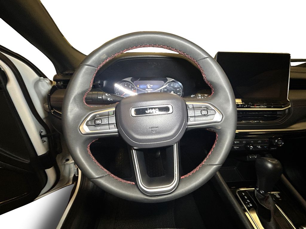 2025 Jeep Compass Trailhawk - Photo 12
