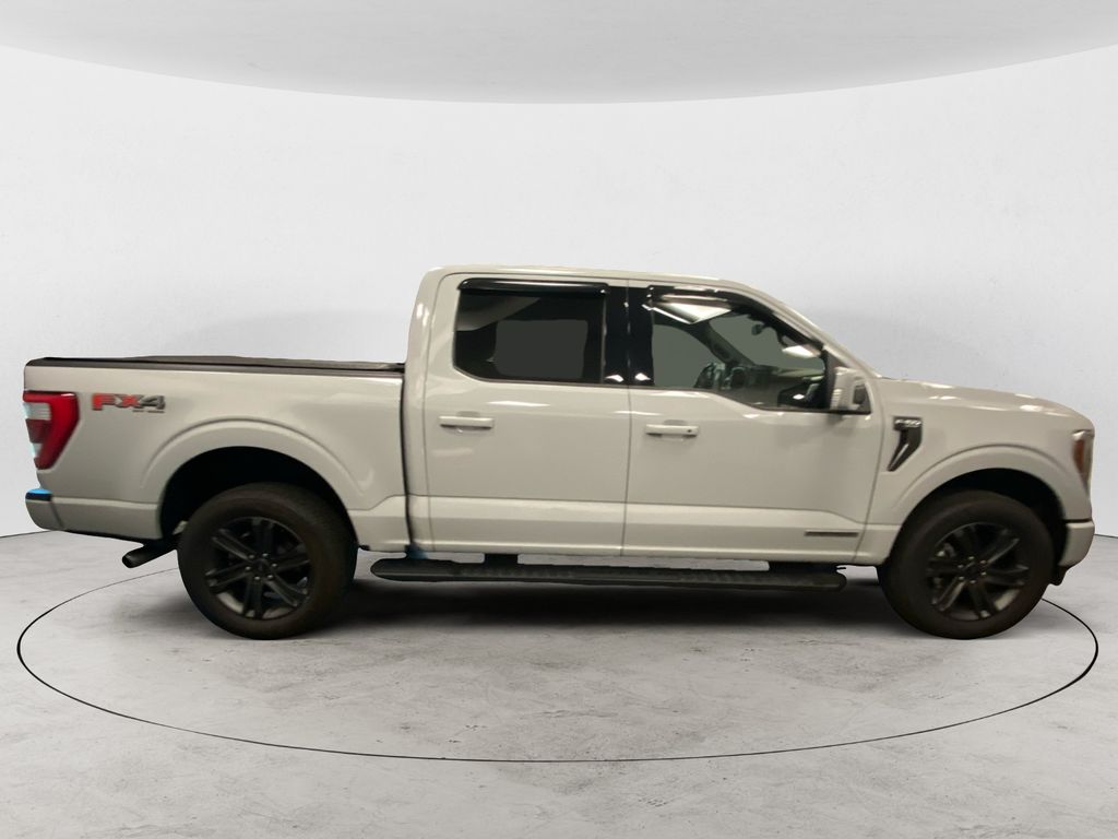 2023 Ford F-150 XLT photo 3