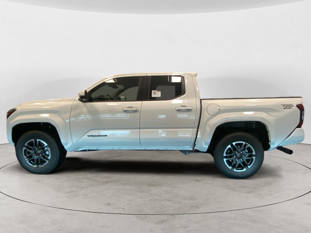 2025 Toyota Tacoma TRD Sport photo 2