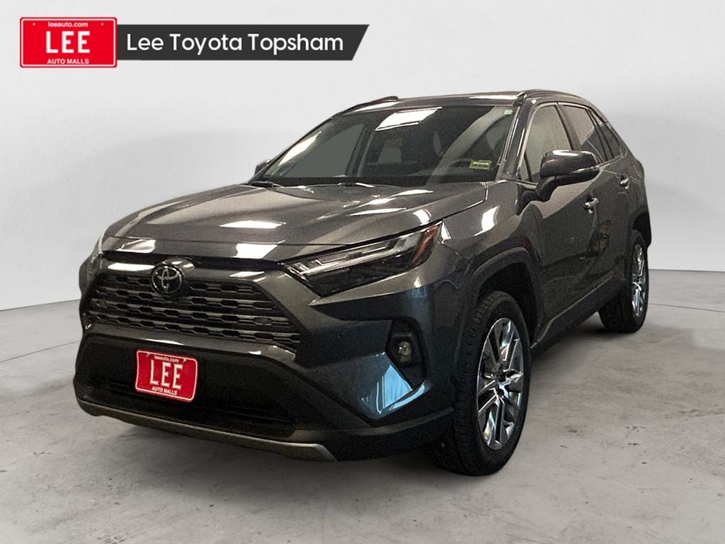 2023 Toyota RAV4 Limited's photo