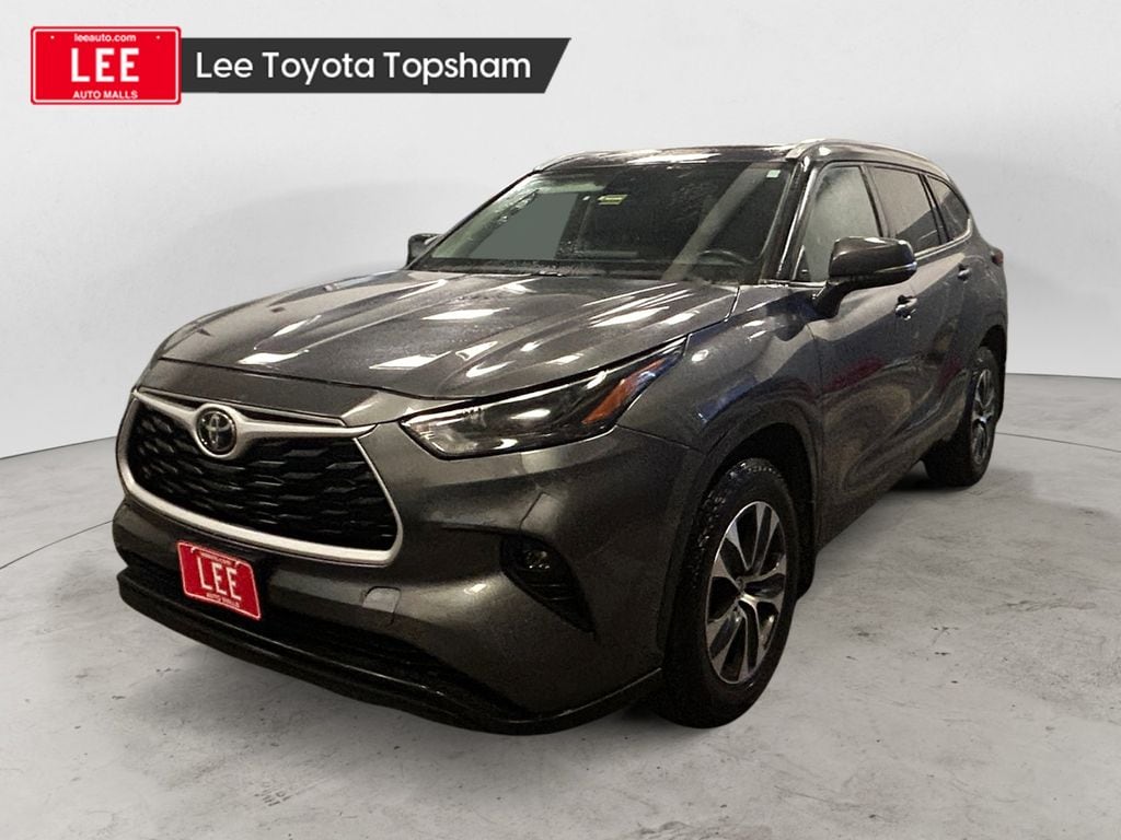 Used 2022 Toyota Highlander XLE SUV