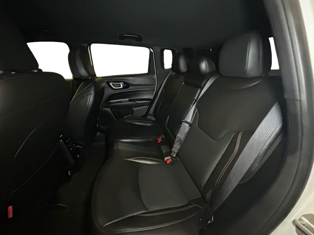 2025 Jeep Compass Trailhawk - Photo 13