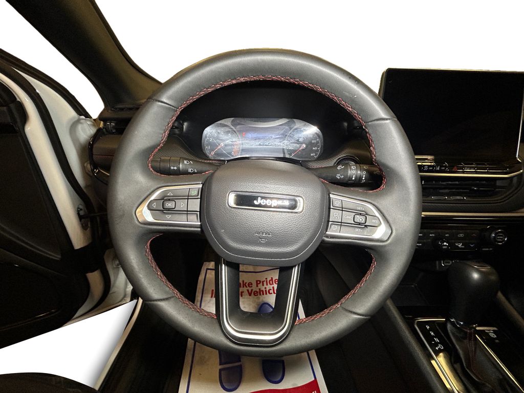 2025 Jeep Compass Trailhawk - Photo 12
