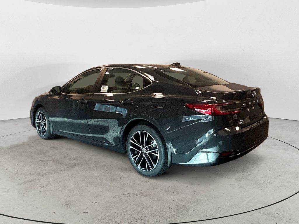 2026 Toyota Camry XLE photo 3