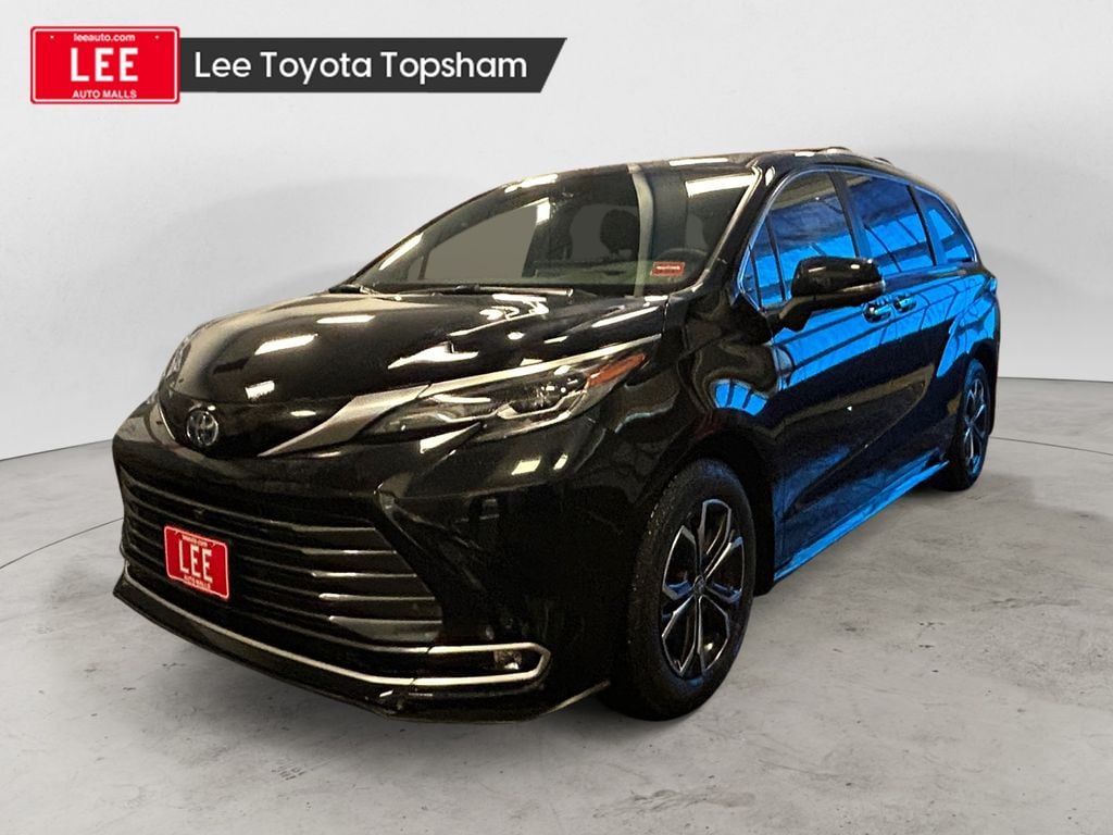 Used 2025 Toyota Sienna Platinum 7 Passenger Van Passenger Van