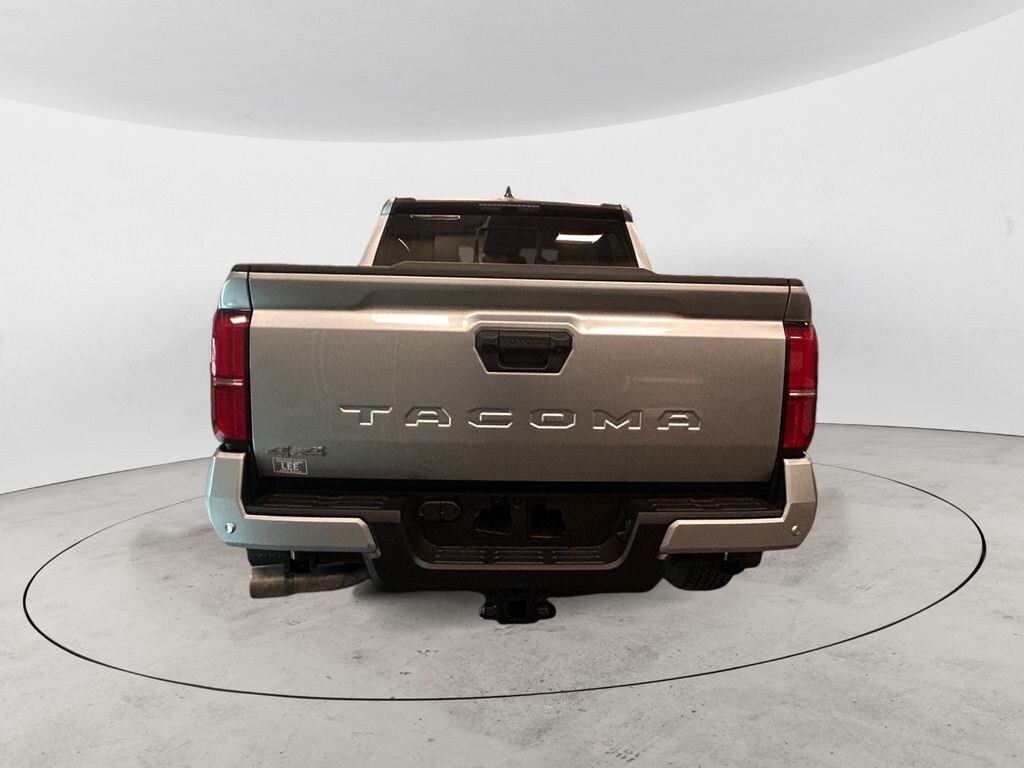 New 2025 Toyota Tacoma SR5 Truck Double Cab