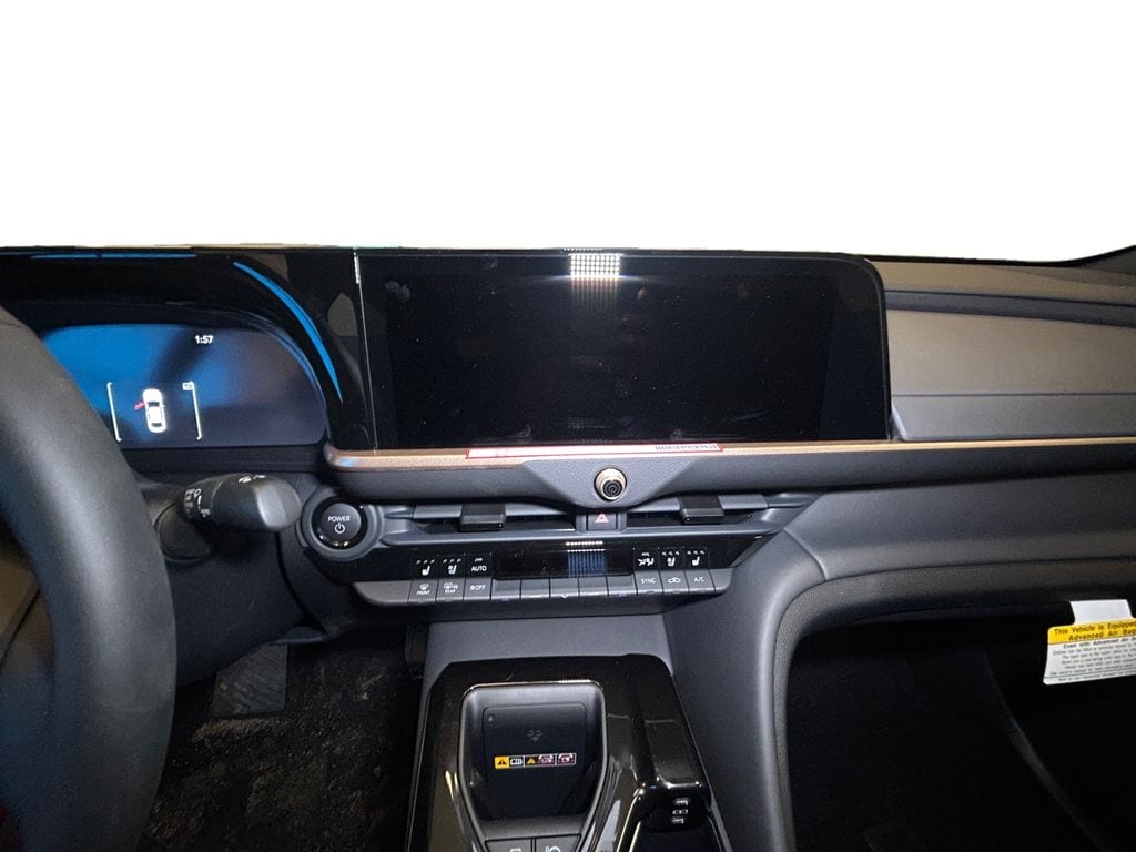 2026 Toyota Crown Platinum - Photo 10