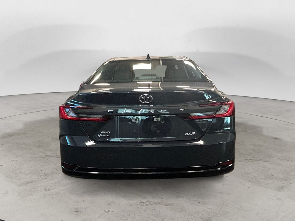 2025 Toyota Camry XLE photo 4