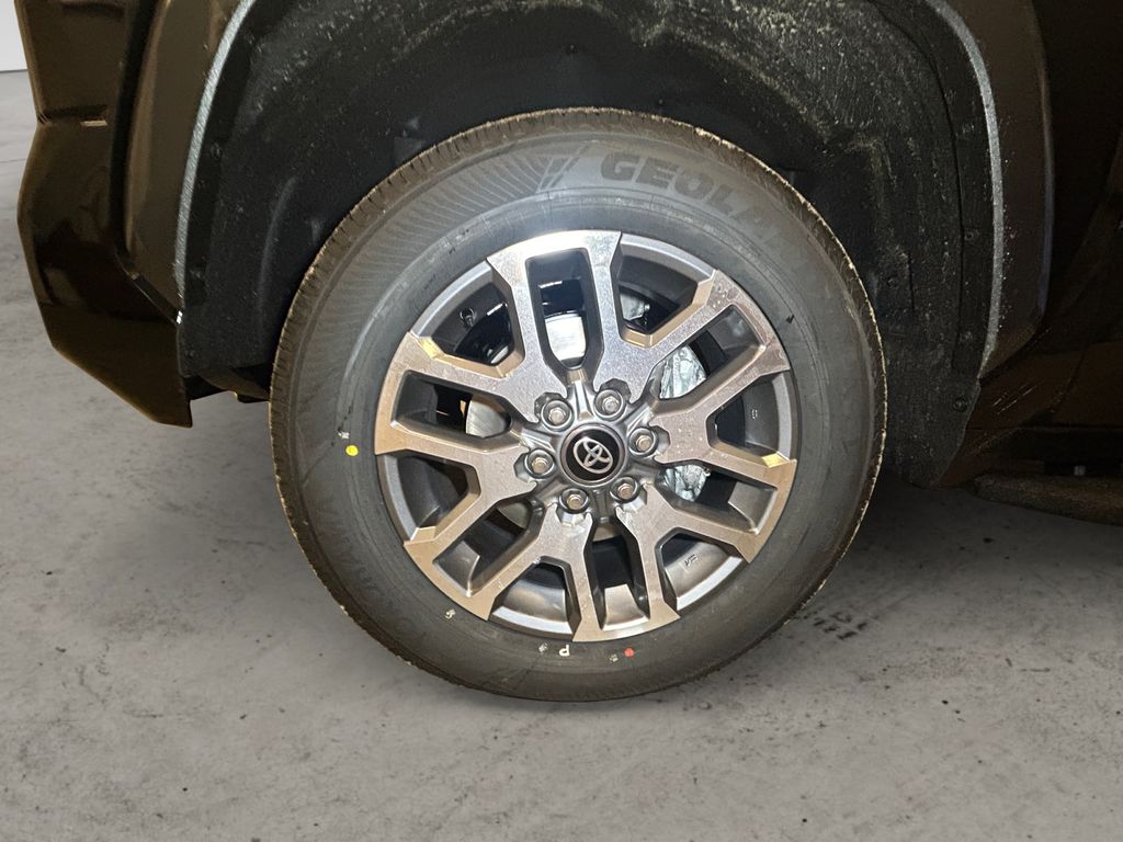 2026 Toyota Tundra 1794 Edition - Photo 12