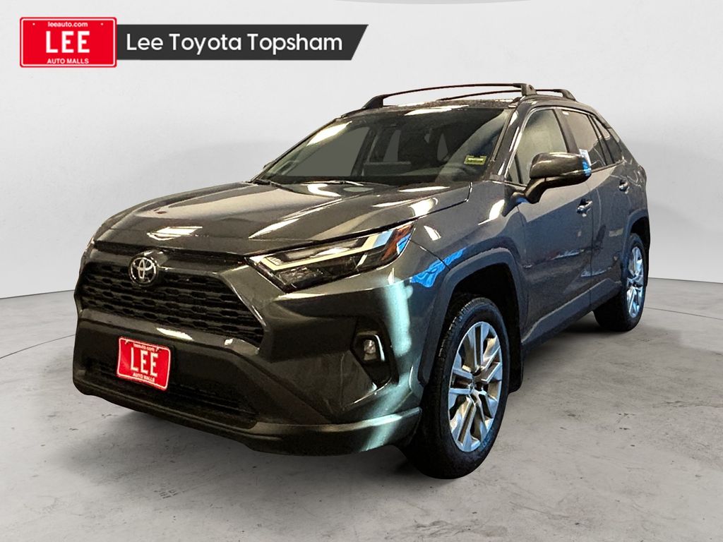 2025 Toyota RAV4 XLE Premium's photo