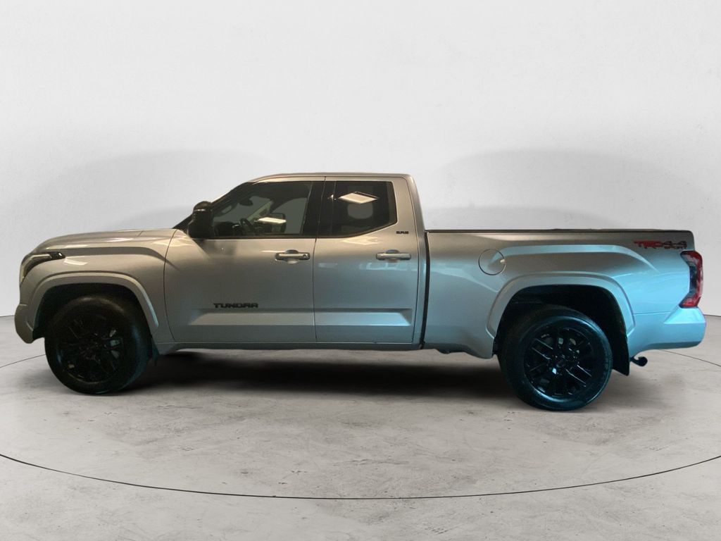 2023 Toyota Tundra SR5 photo 2