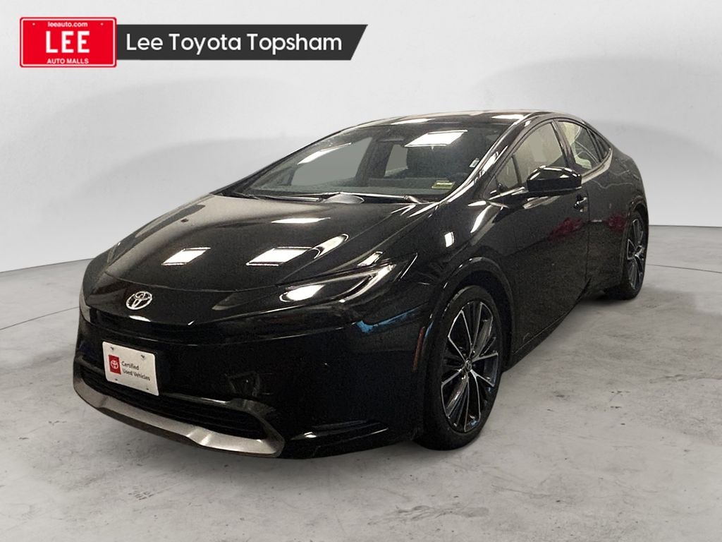Used 2024 Toyota Prius XLE Hatchback