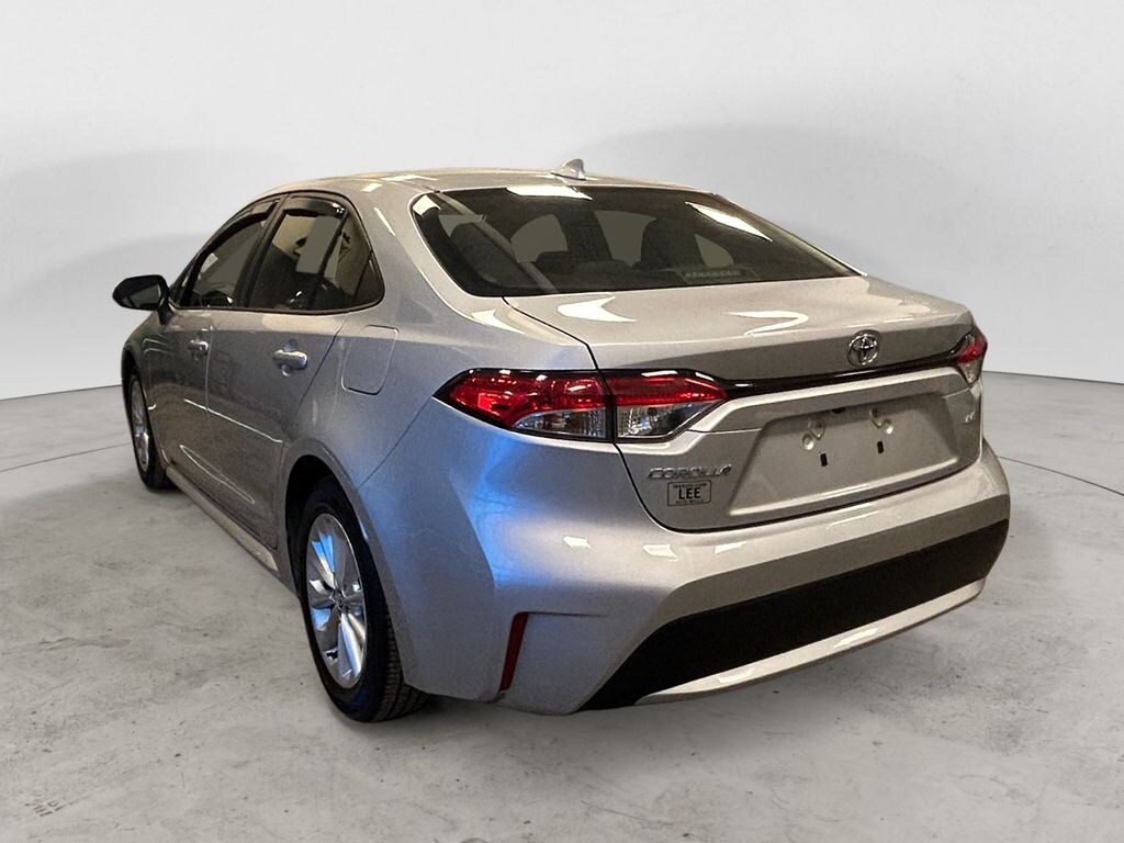 Used 2022 Toyota Corolla LE Sedan