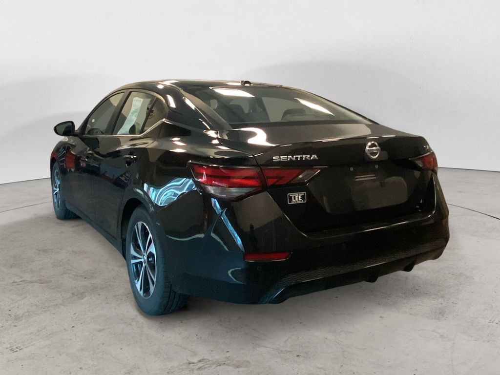 2021 Nissan Sentra SV photo 3