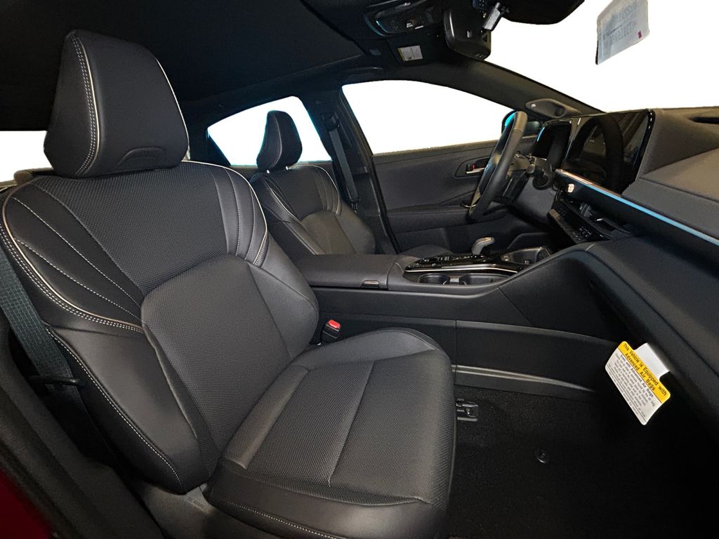 2026 Toyota Crown Platinum - Photo 15