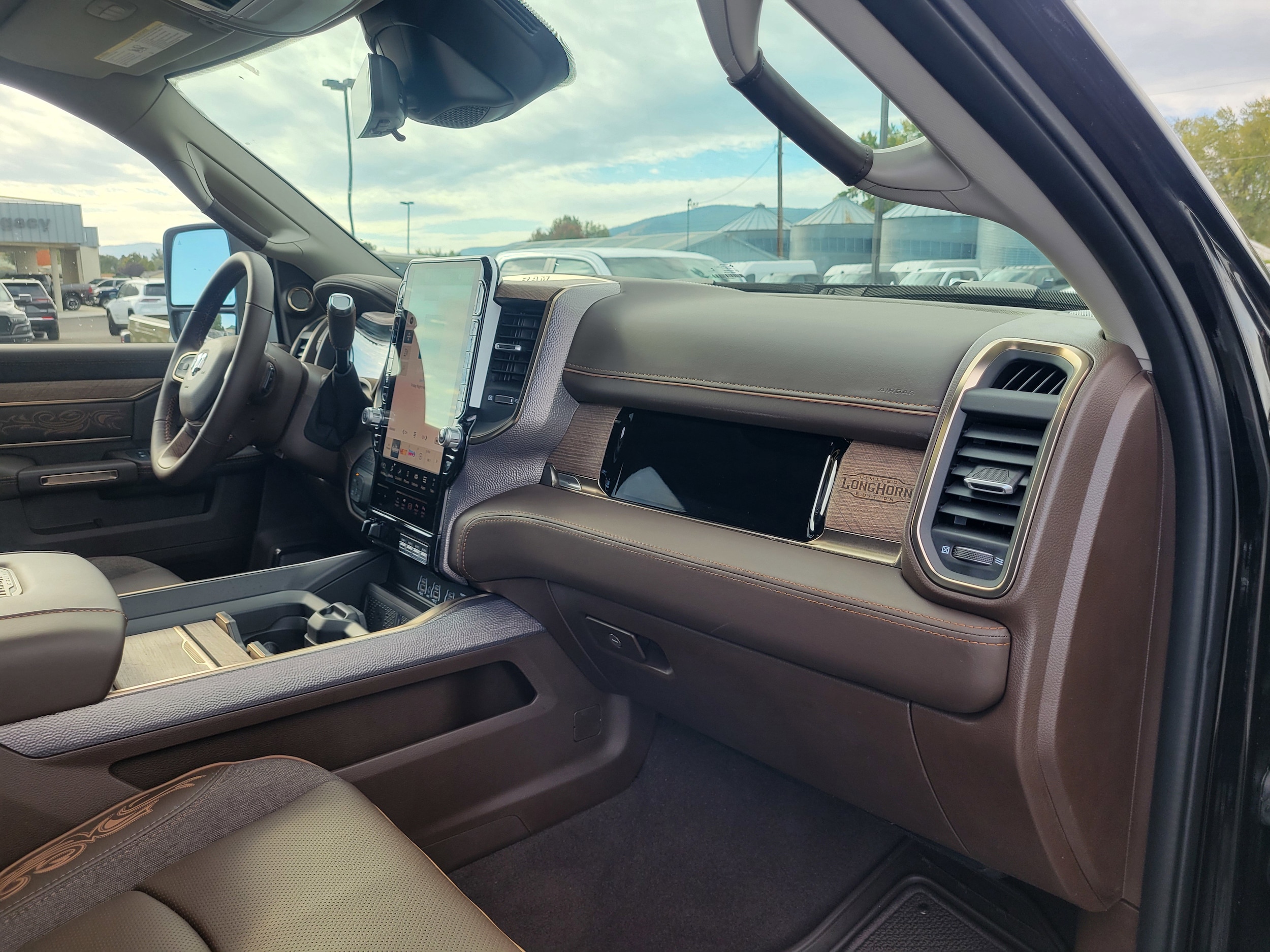 2026 RAM 2500 Limited - Photo 23