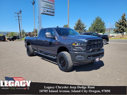 2025 Ram 2500 TRADESMAN CREW CAB 4X4 8' BOX Pickup