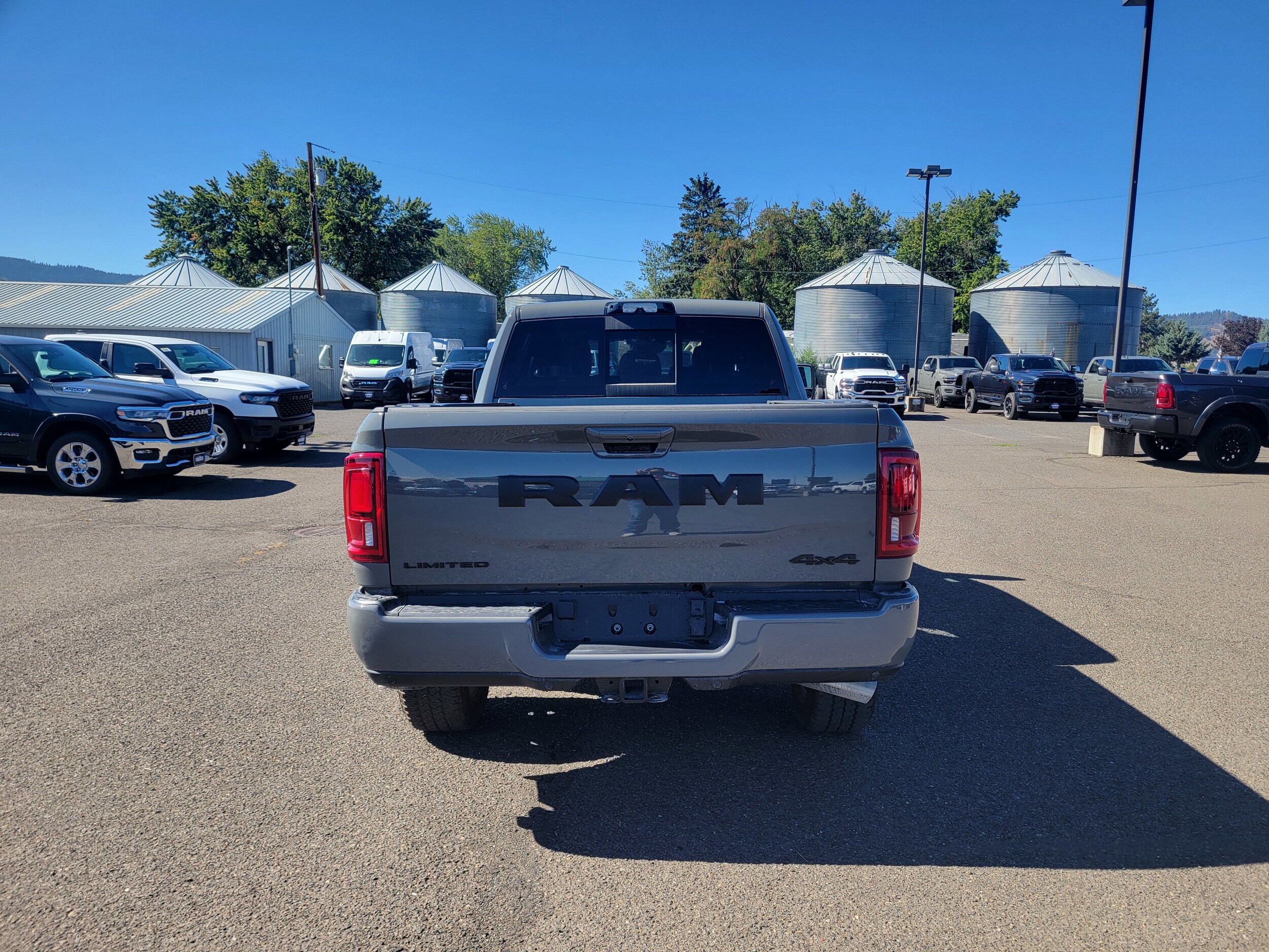 2026 Ram 2500 Limited photo 2