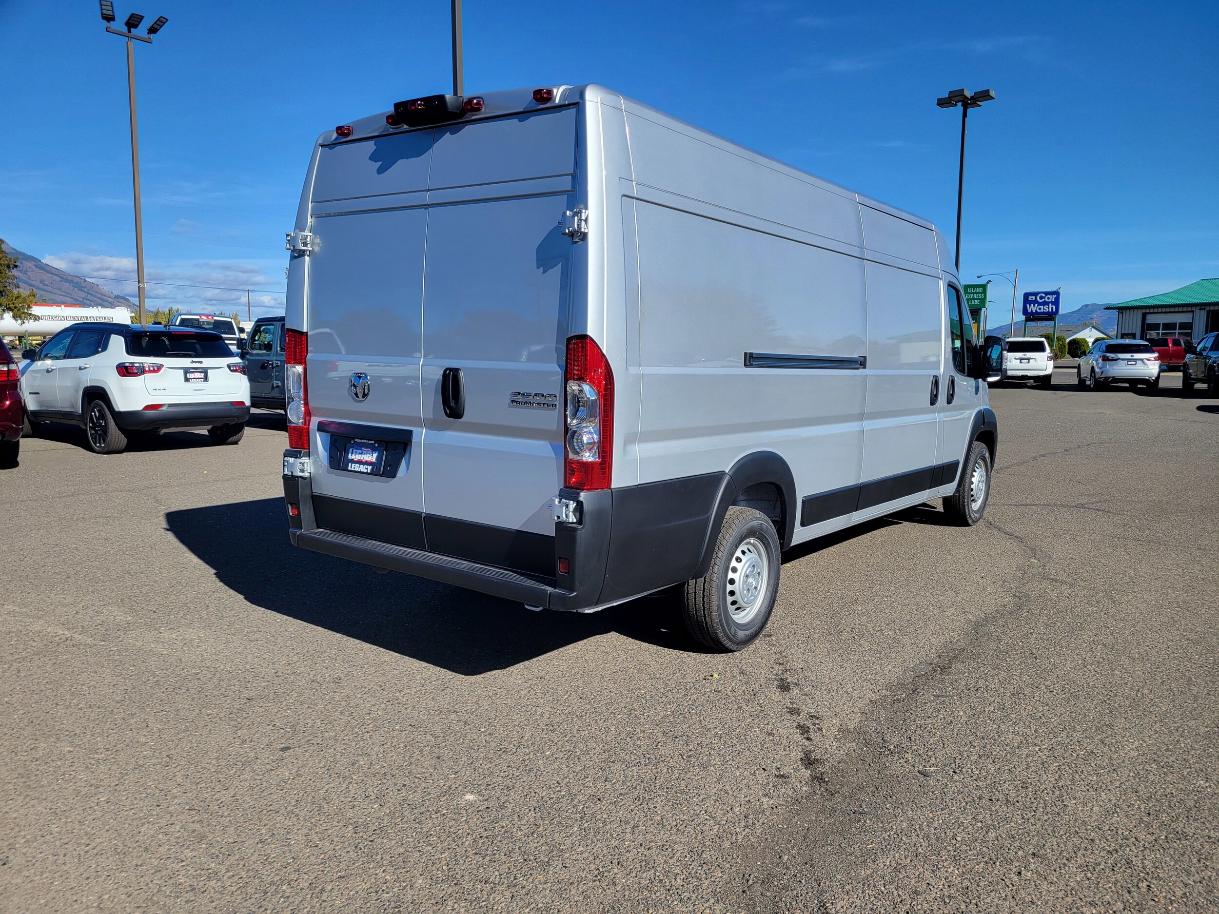 2026 Ram ProMaster 3500 Cargo Van photo 3