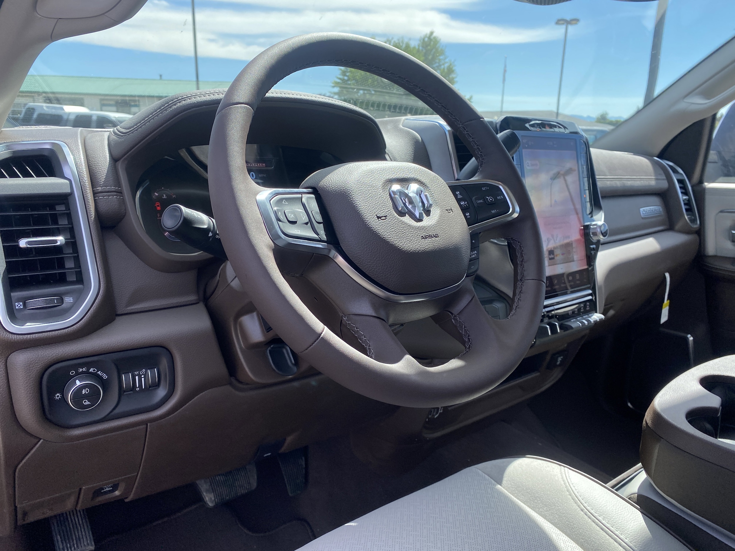 2025 RAM 2500 Laramie - Photo 6