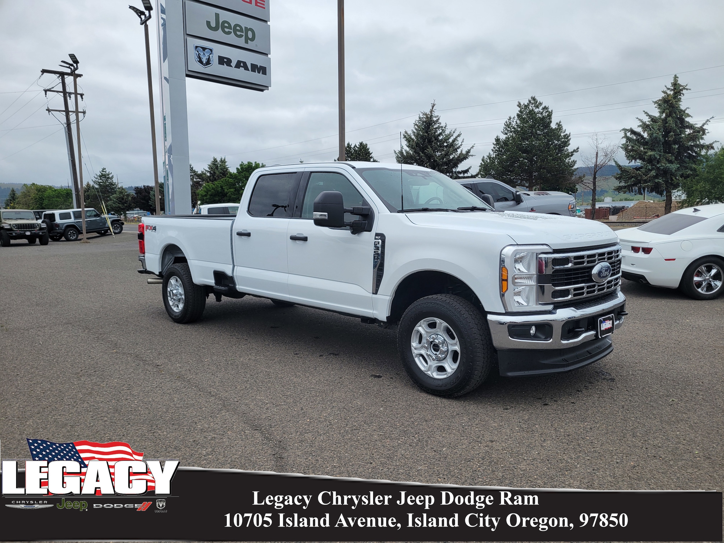 2025 Ford F-350 XLT 4x4 Crew Cab 8' Box SRW's photo