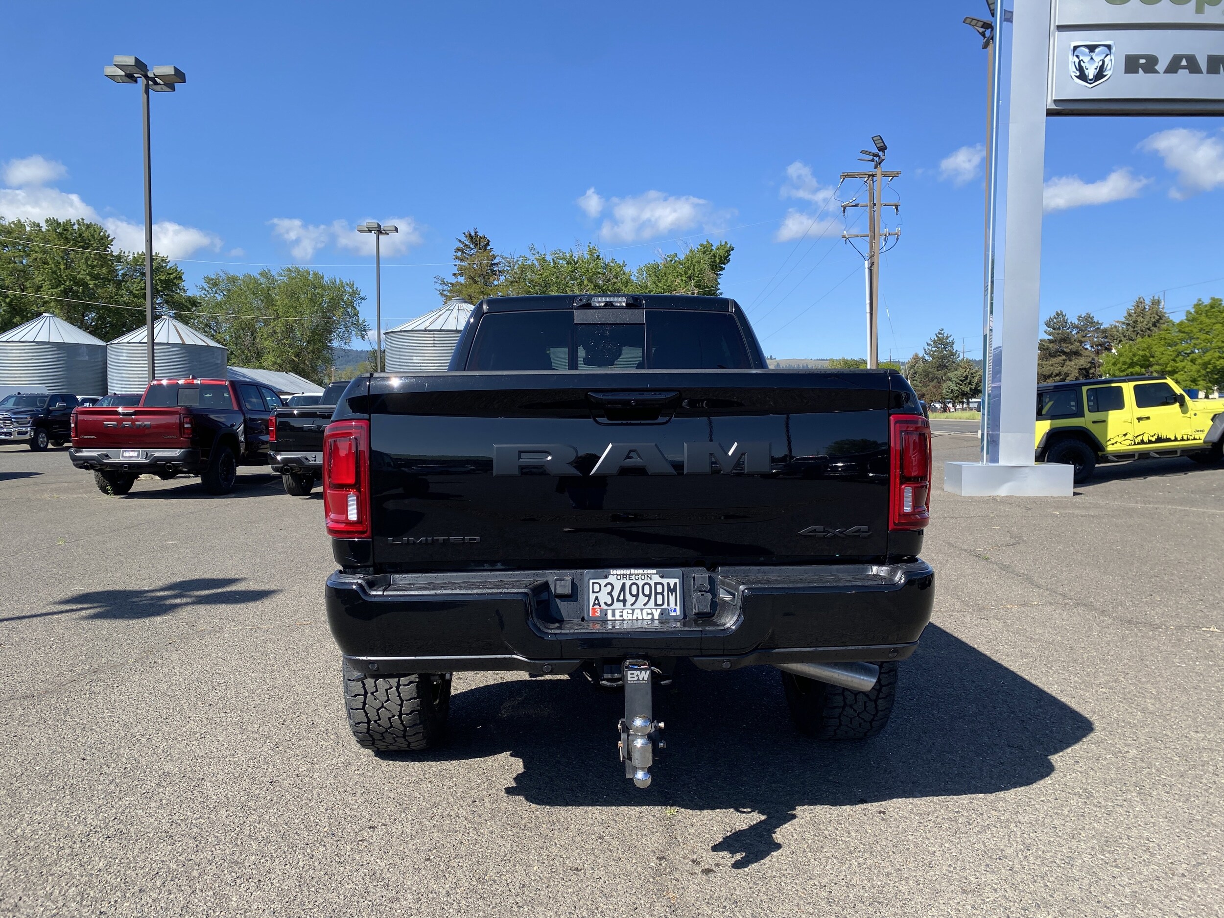 2025 Ram 2500 Limited photo 3
