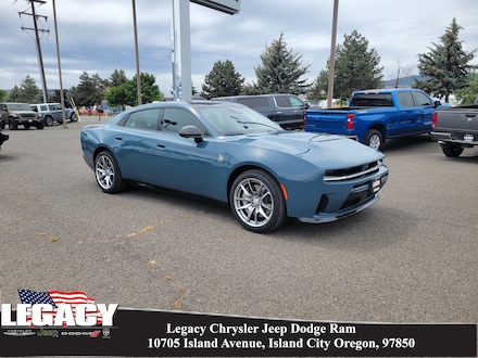 2026 Dodge Charger SCAT PACK PLUS 4-DOOR AWD Sedan