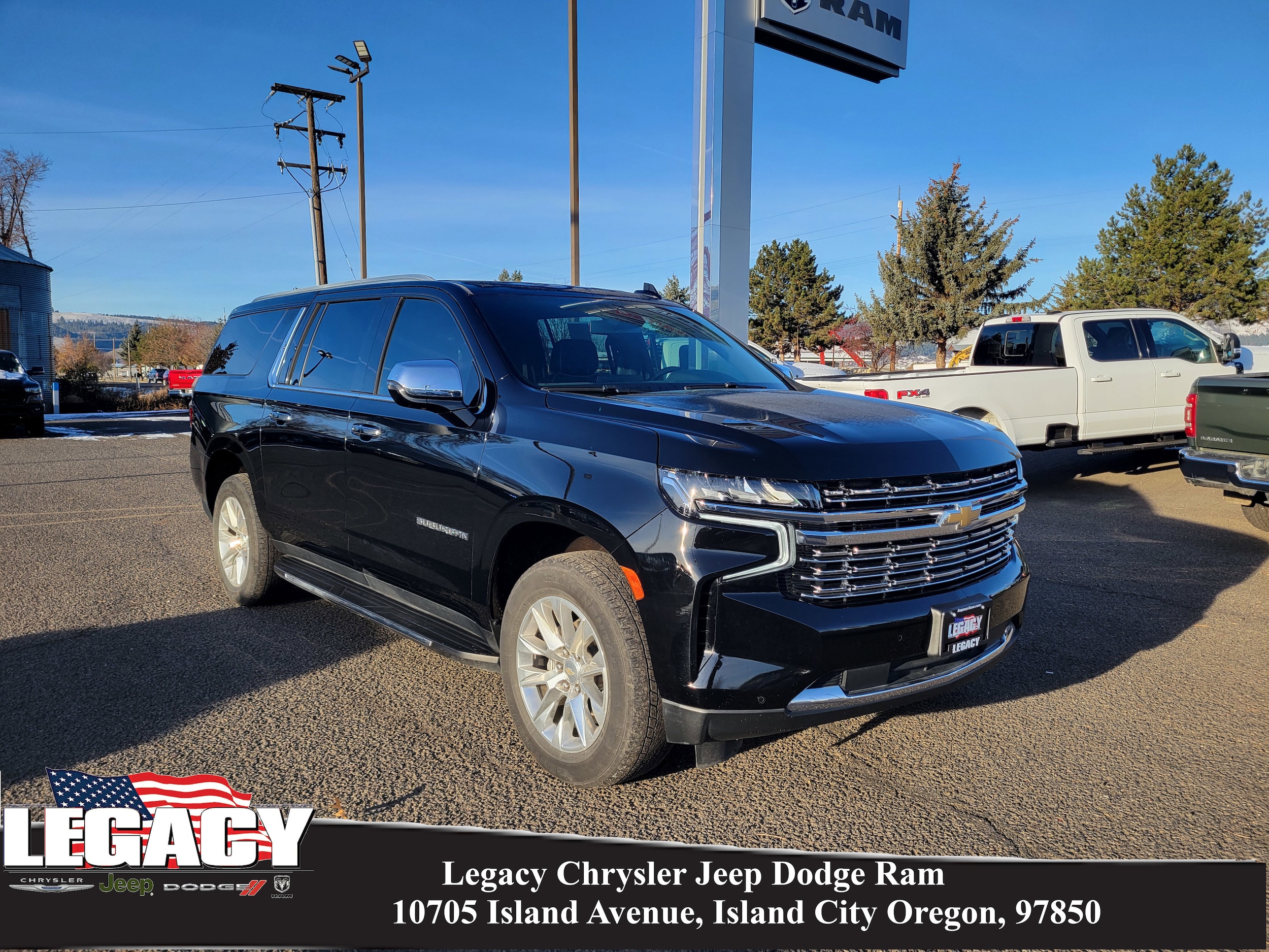 2023 Chevrolet Suburban Premier's photo